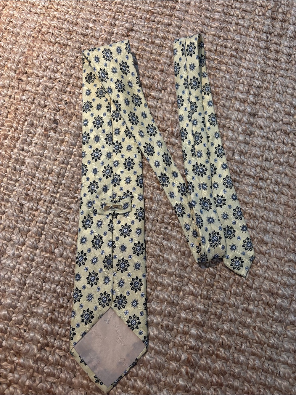 Men's Yellow Floral Silk Brioni Tie - Classic Pattern